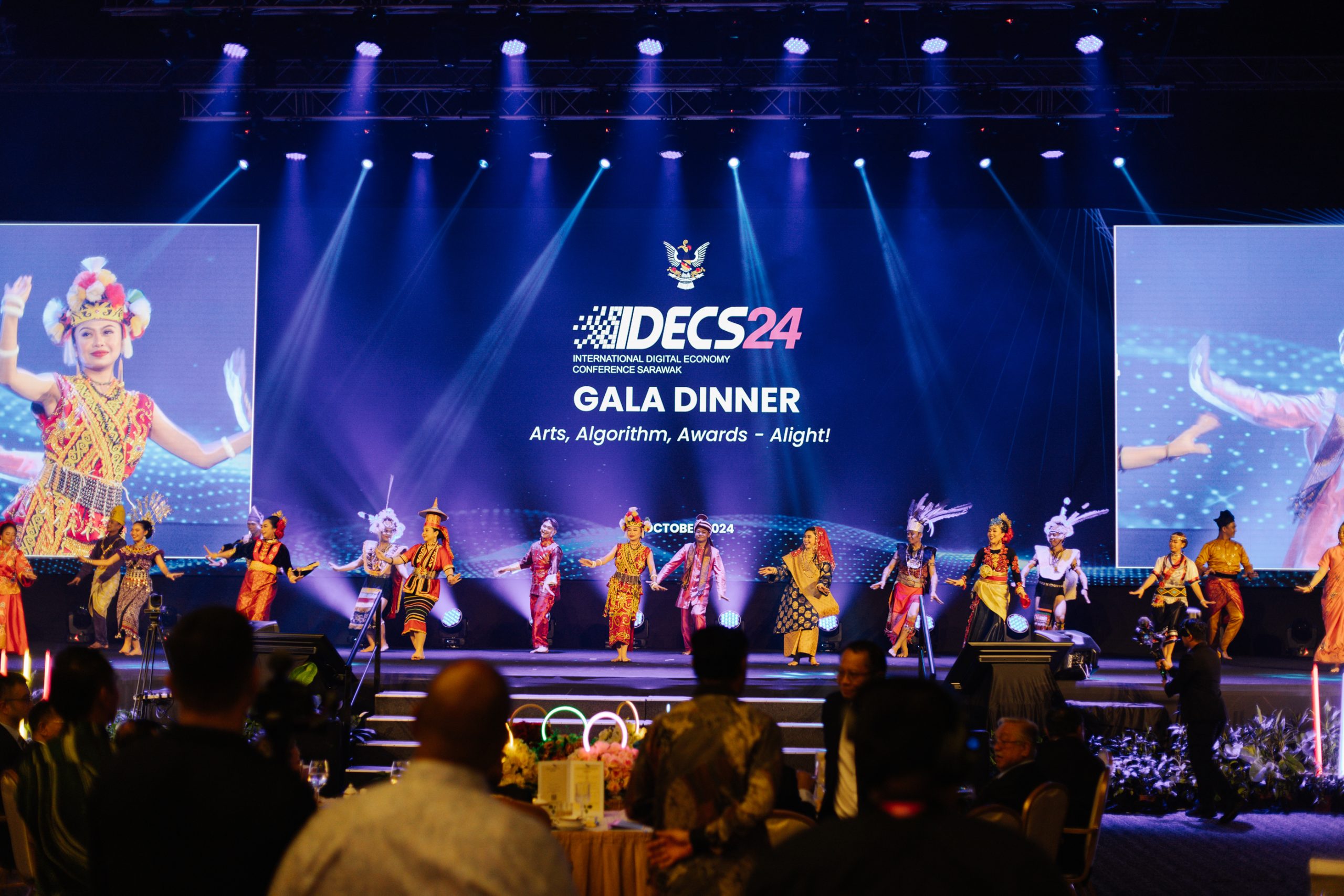 Read more about the article IDECS 2024 concludes with bold initiatives driving Sarawak’s sustainable digital future