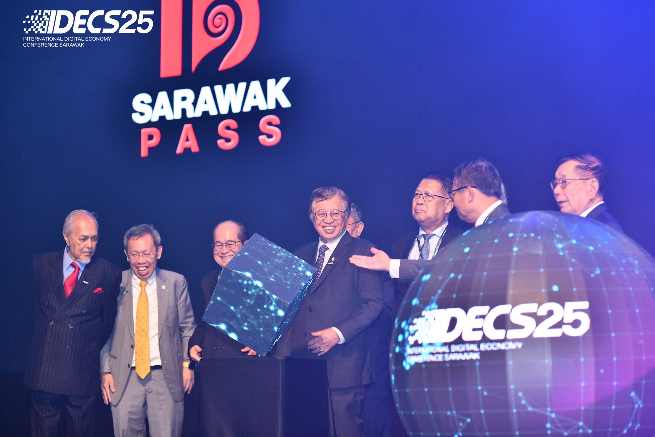 Read more about the article Sarawak Leads ASEAN’s AI and Green Evolution With Purpose At IDECS25
