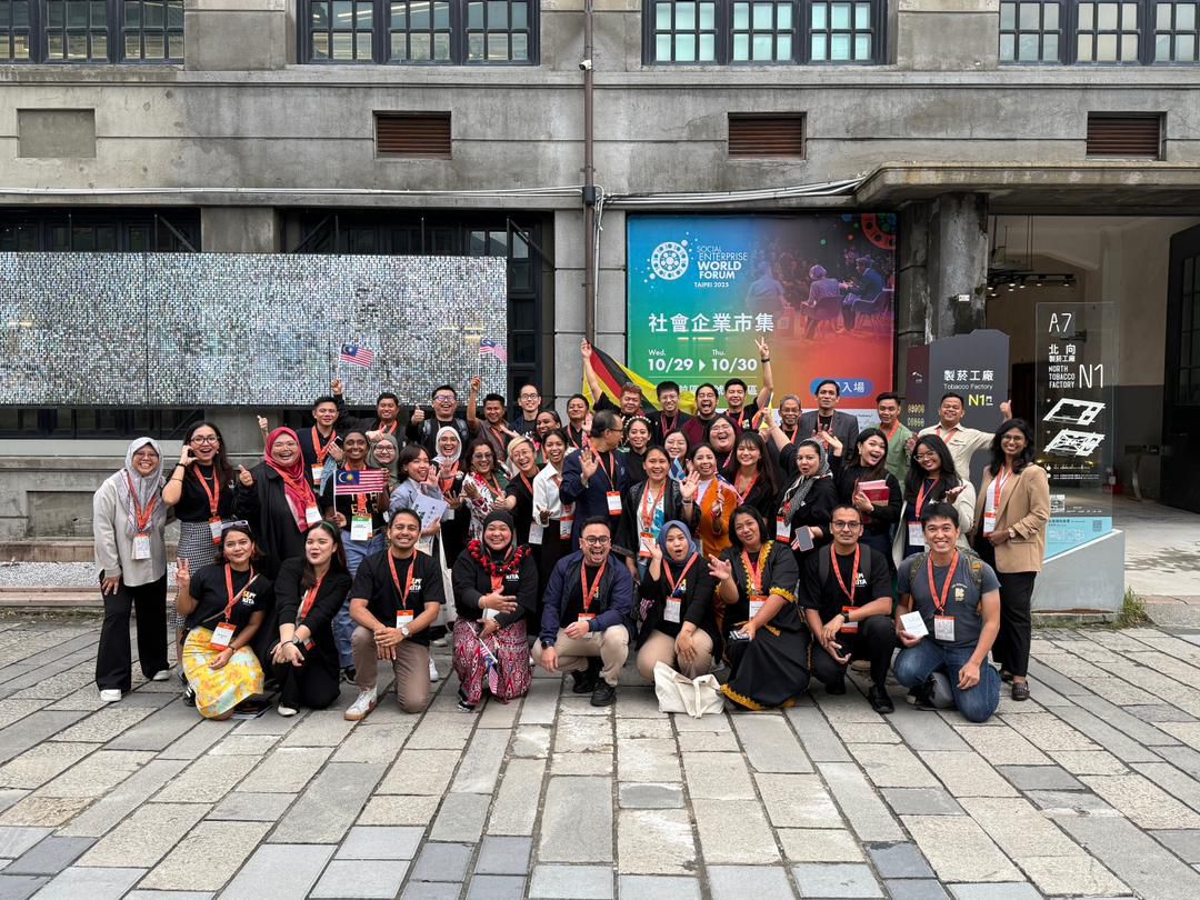 You are currently viewing Sarawak Social Enterprises Shine on Global Stage at Social Enterprise World Forum 2025